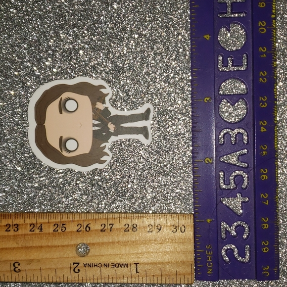 UMBRELLA ACADEMY waterproof sticker FUNKO POP VANYA #7 - Picture 2 of 8